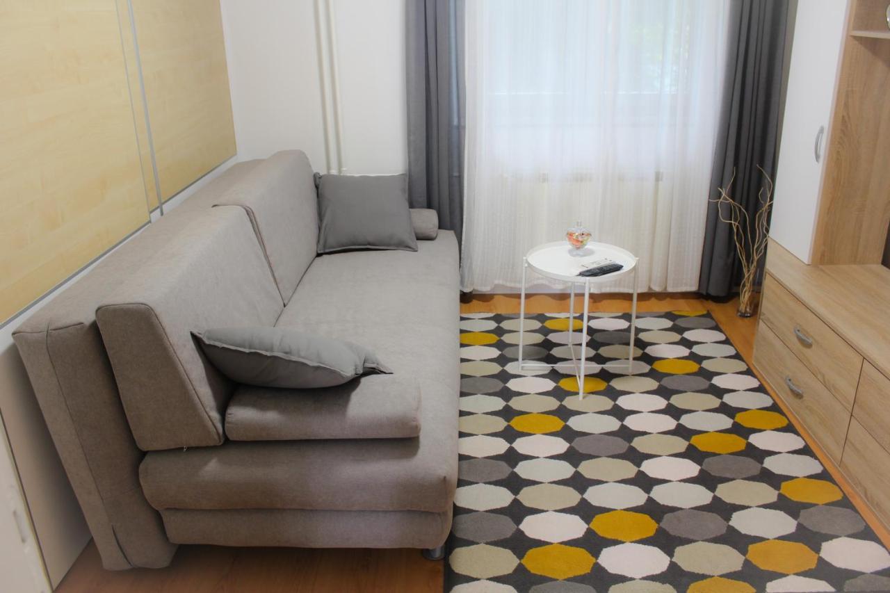 Apartment D&l