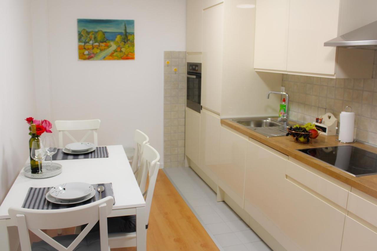D&l Apartment *